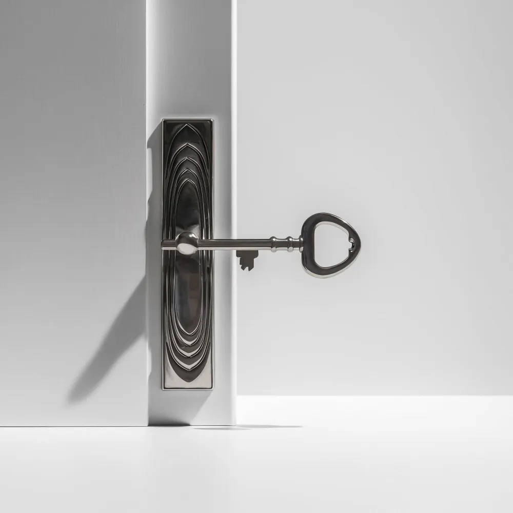 Serrurier 2 Savoies propose des services de serrurerie, installation de portes, portails industriels, volets roulants et mobilier urbain à Aix-les-Bains, Chambéry, Montmélian et La Motte-Servolex. Expertise locale et interventions rapides pour sécuriser tous vos espaces.